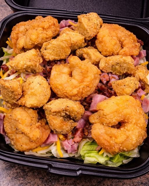 Crispy Fried Shrimp & Loaded Garden Salad